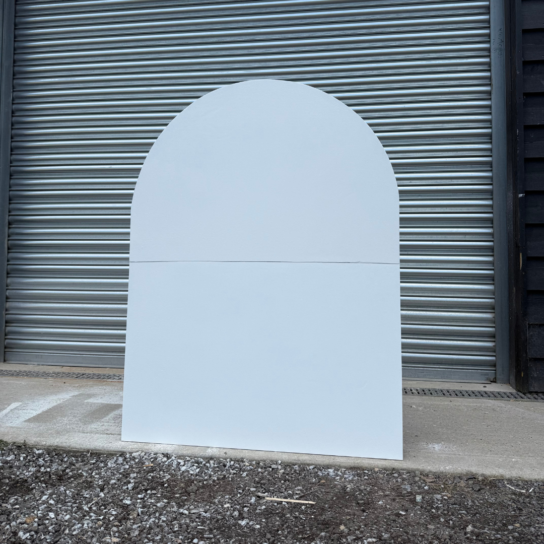 Curved Full-Size Sailboard – A Stunning Backdrop for Any Occasion - Image 10