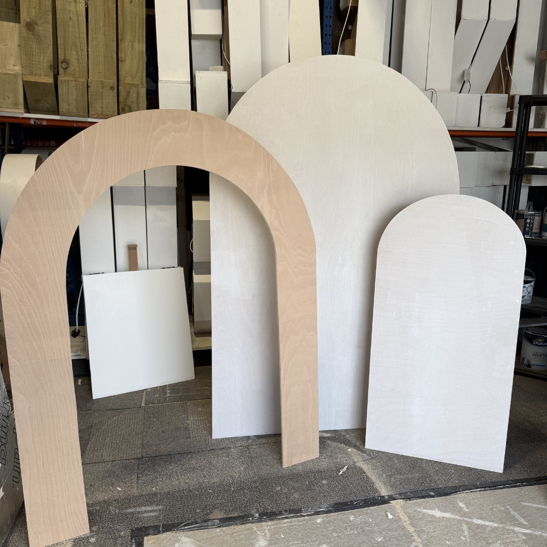 Reverse Wing Trio Set – A Unique & Modern Backdrop! - Image 2